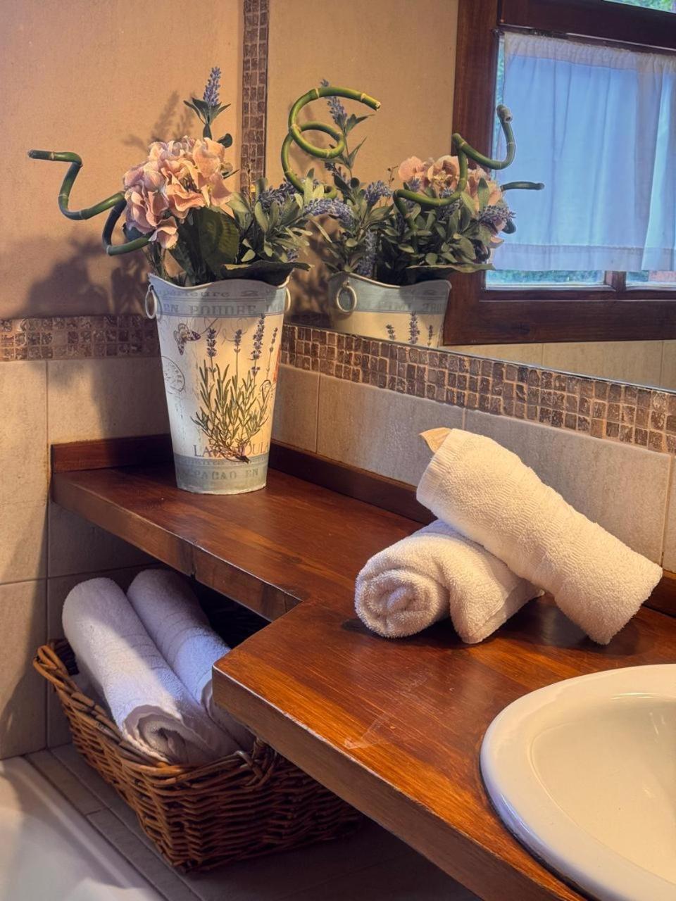 Arelauquen Bungalows & Suites San Carlos de Bariloche Esterno foto