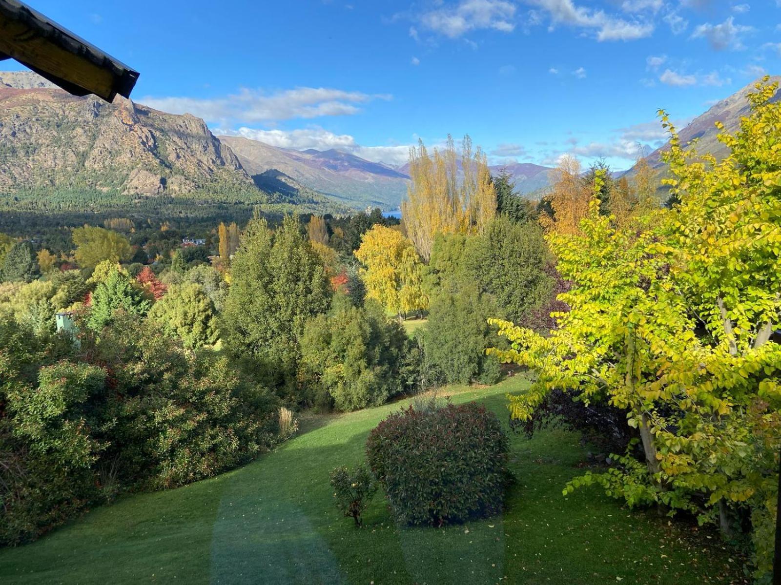 Arelauquen Bungalows & Suites San Carlos de Bariloche Esterno foto